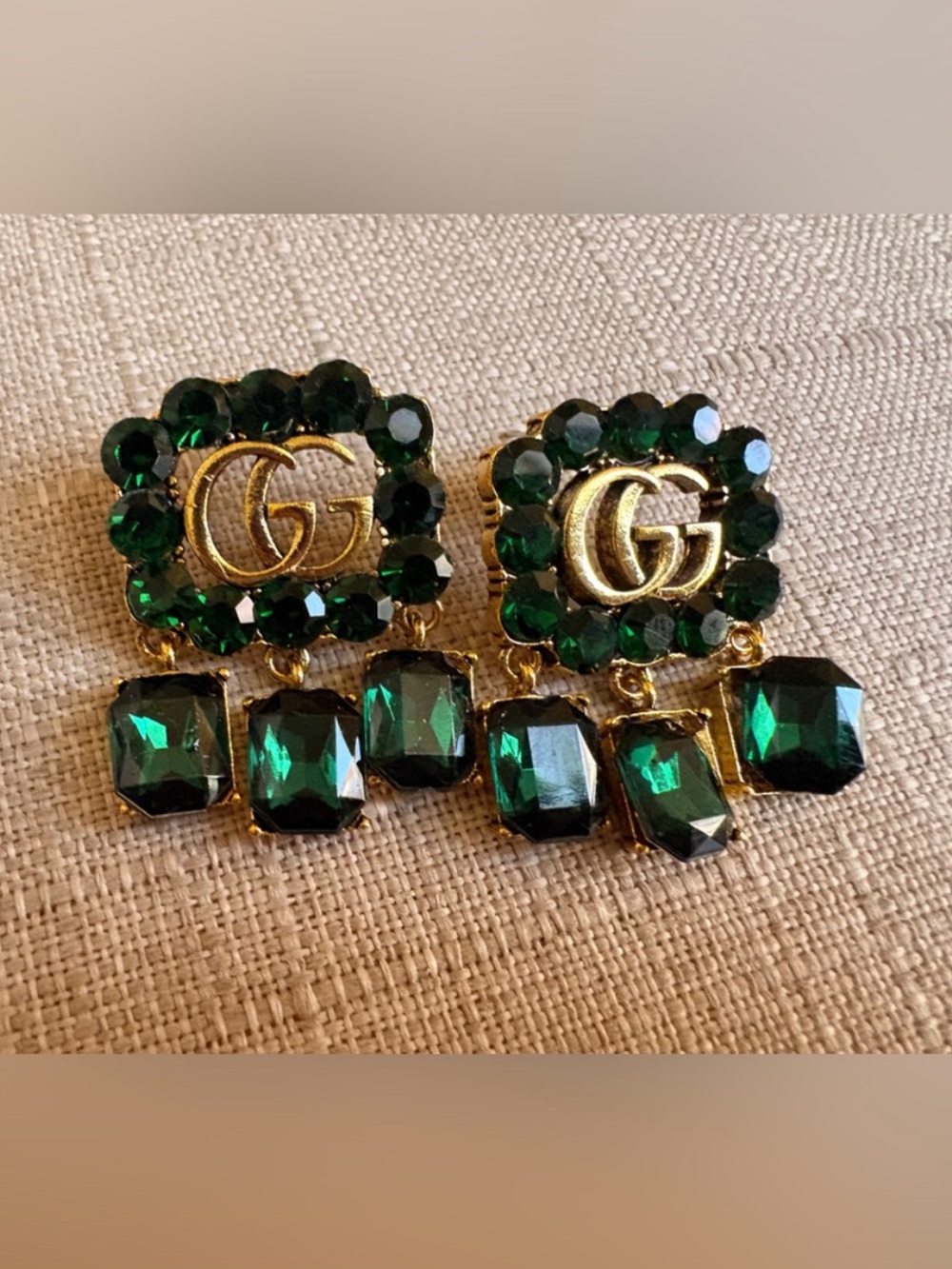 Gucci Gold Double G Emerald Crystal Drop Earrings - Picture 2 of 4